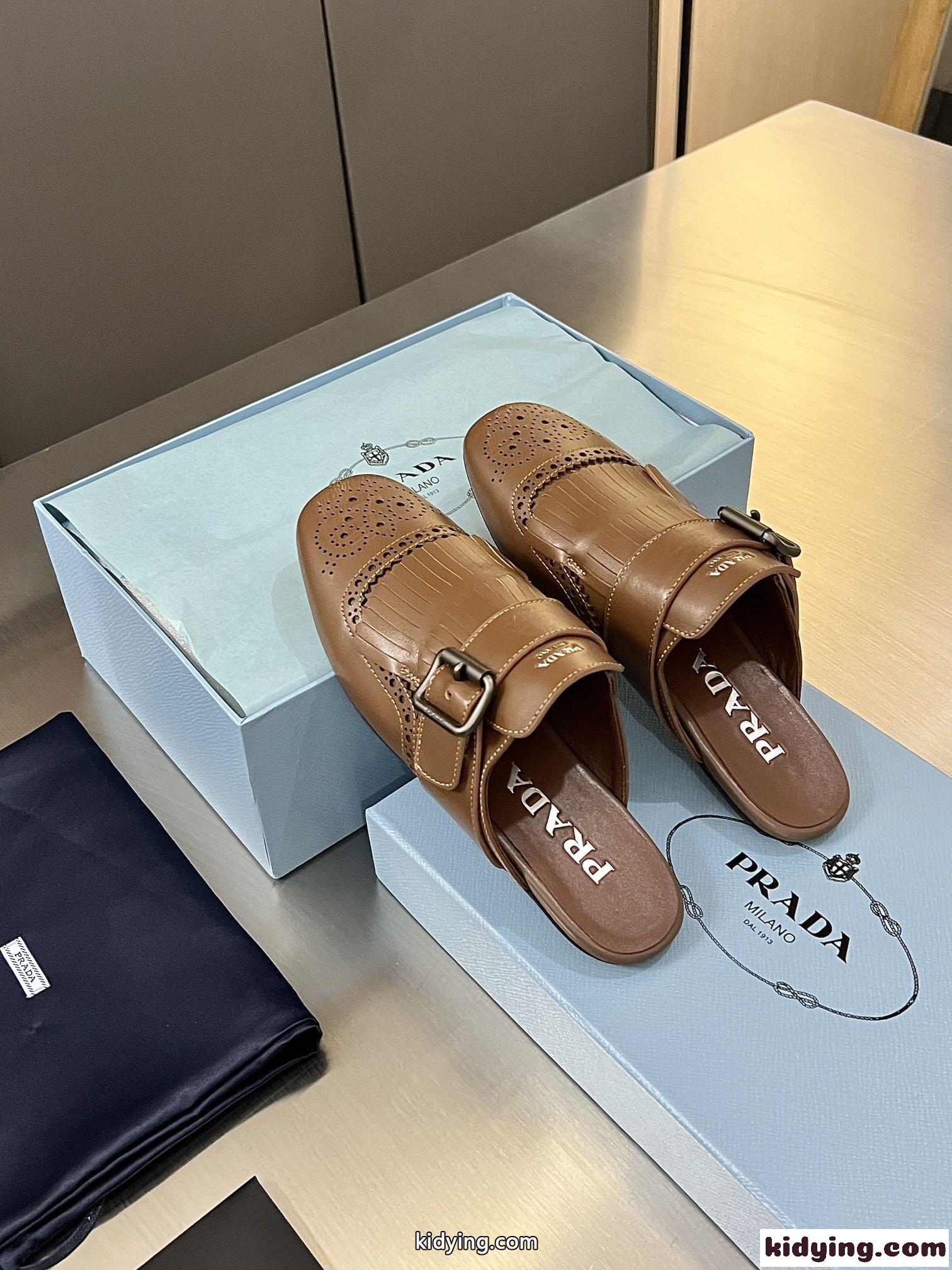 大注目 上品 プラダ シャッフル フリンジ付 レザー ミュール スーパーコピー ブラウン-3