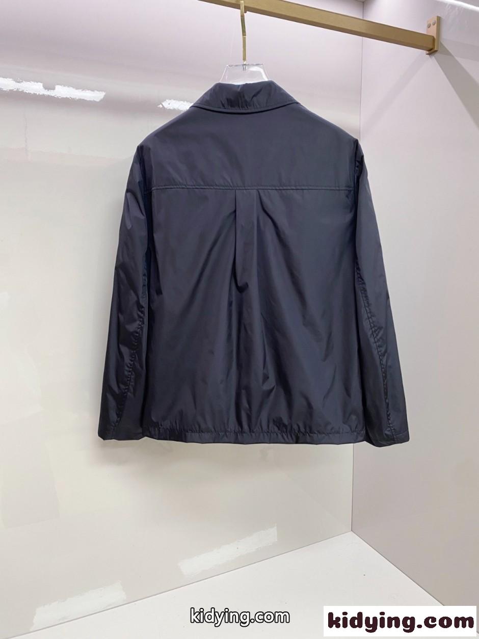シンプル 洗練された ジップアップブルゾン プラダ ジャケット 偽物 ブラック-1
