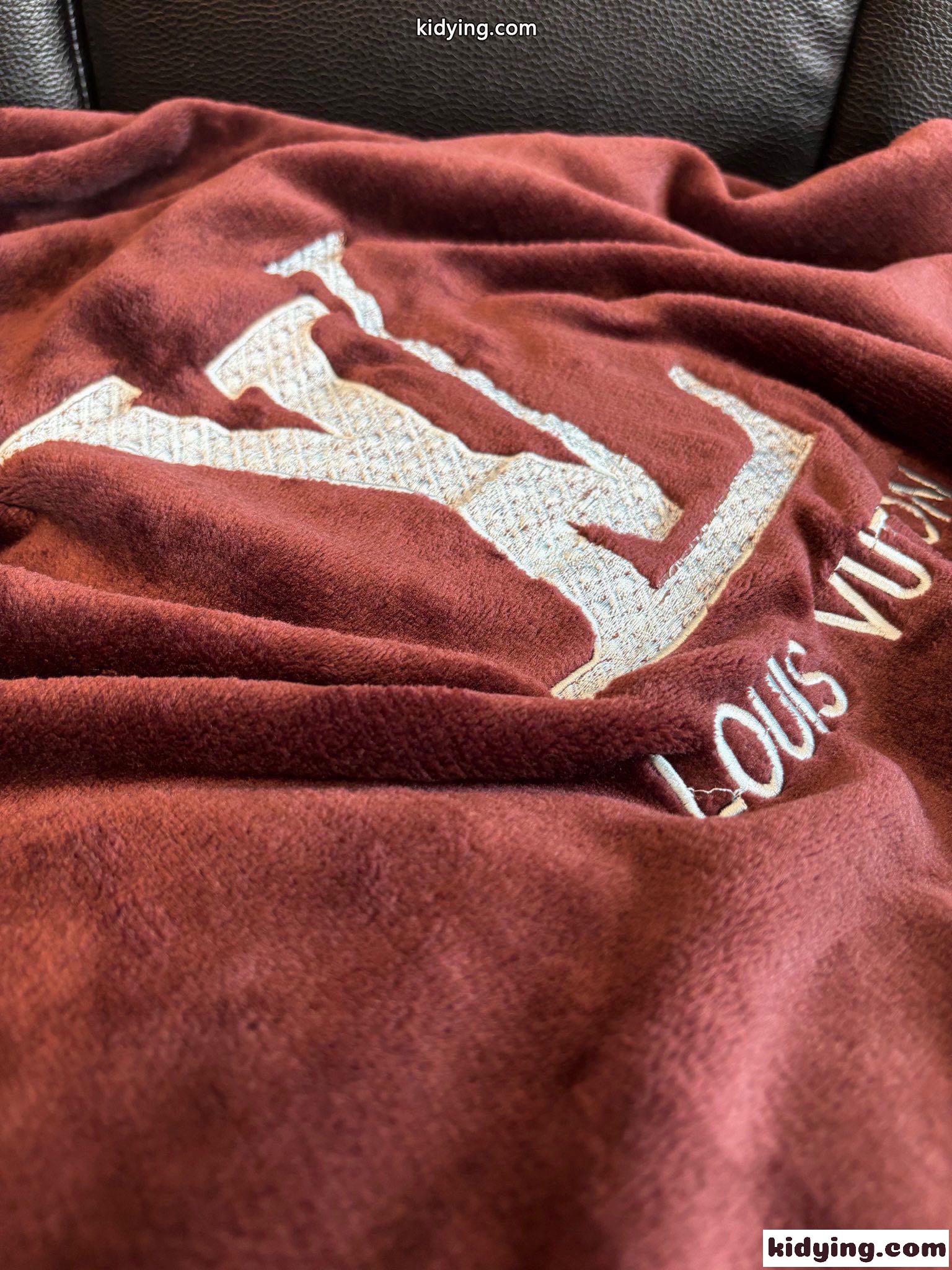 シンプル ロゴ刺繍 ルイ・ヴィトン ブランケット 偽物 毛布 ブラウン-1