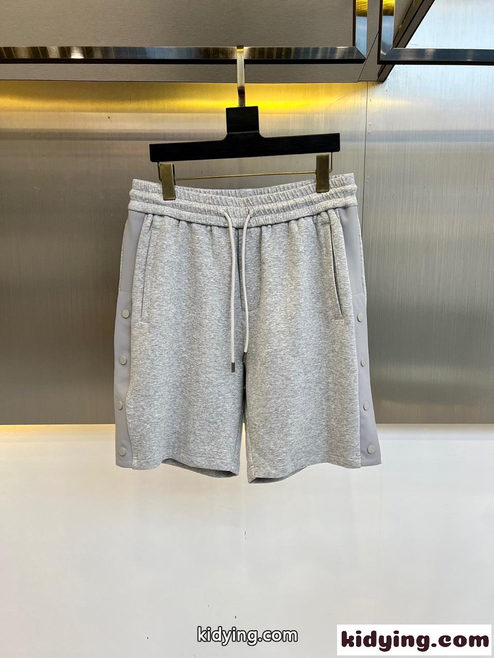 カジュアル 快適 サイドスナップ プラダ パンツ コピー メンズ ショートパンツ グレー-1
