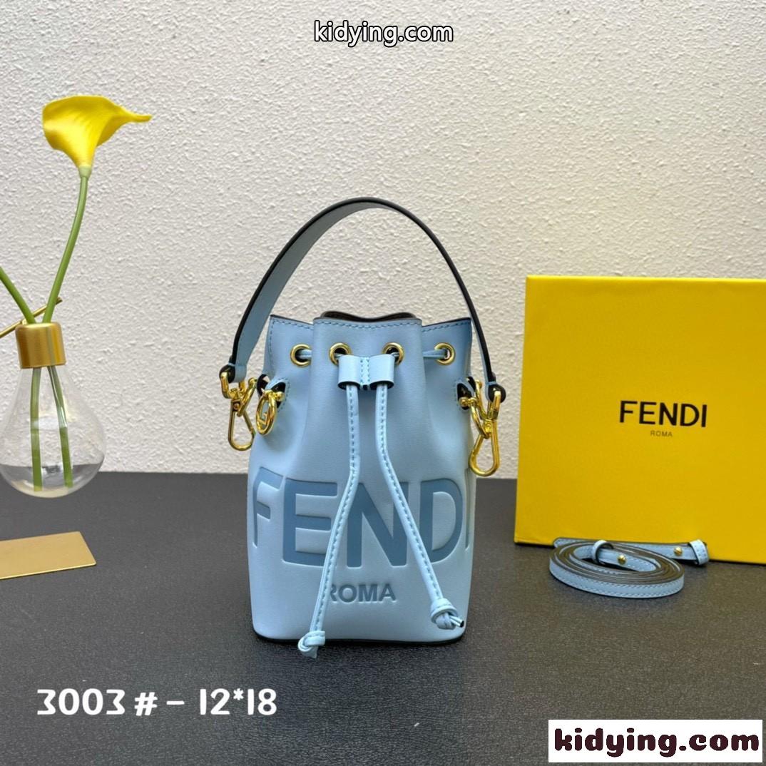 フェンディ バッグ 人気 コピー 斜め掛け レディース エレガント 可愛い おしゃれ ショルダーバッグ-0