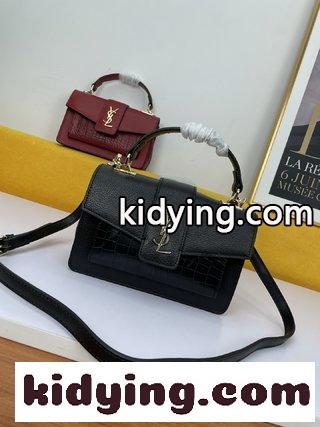 Saint Laurent Paris YSLサンローランの定番は輸入の掌紋牛皮 ワニ紋で作られており サンローラン バッグ 人気 コピー-1