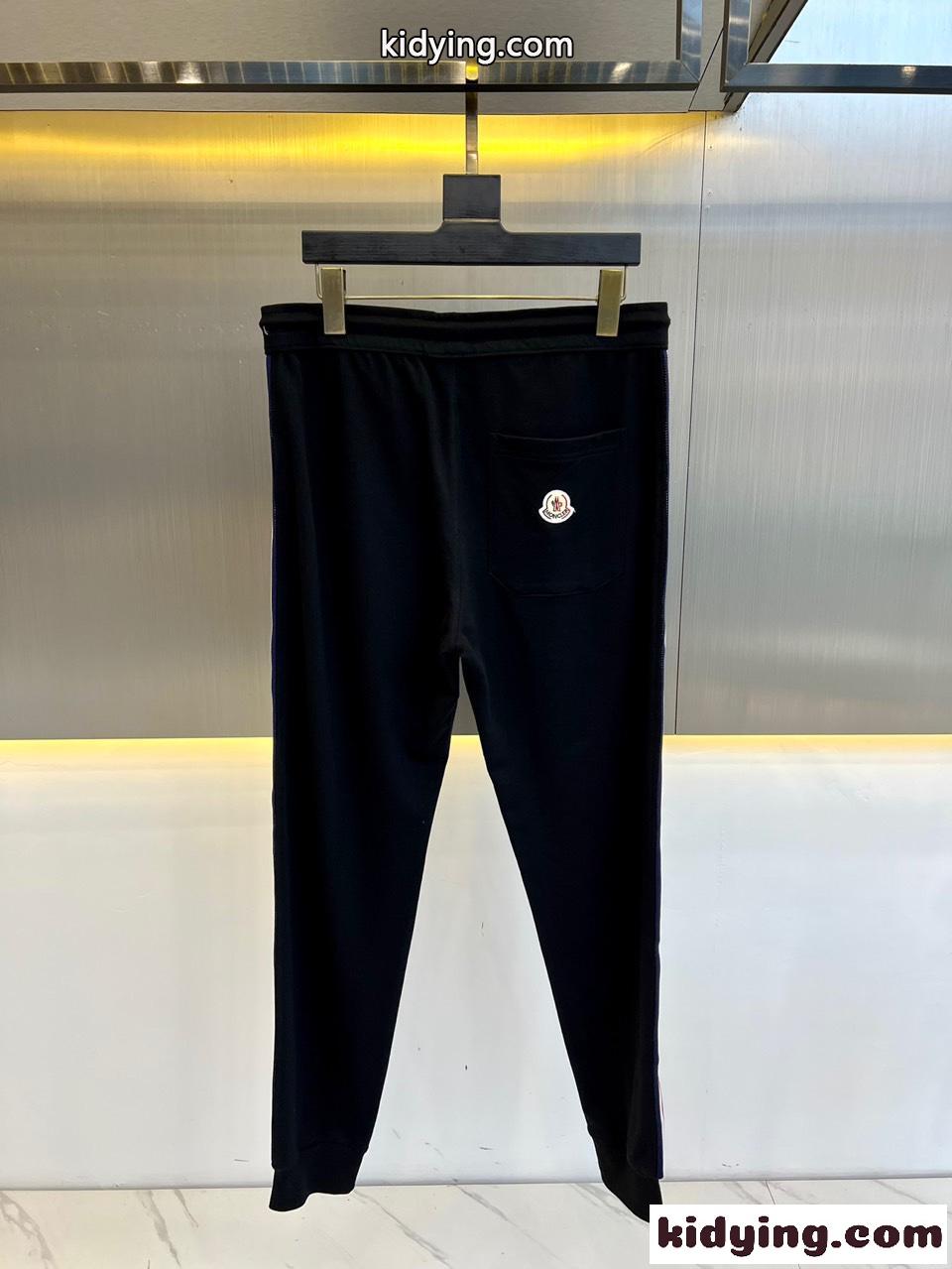 メンズ モンクレール パンツ コピー カジュアル スウェットパンツ ブラック-1