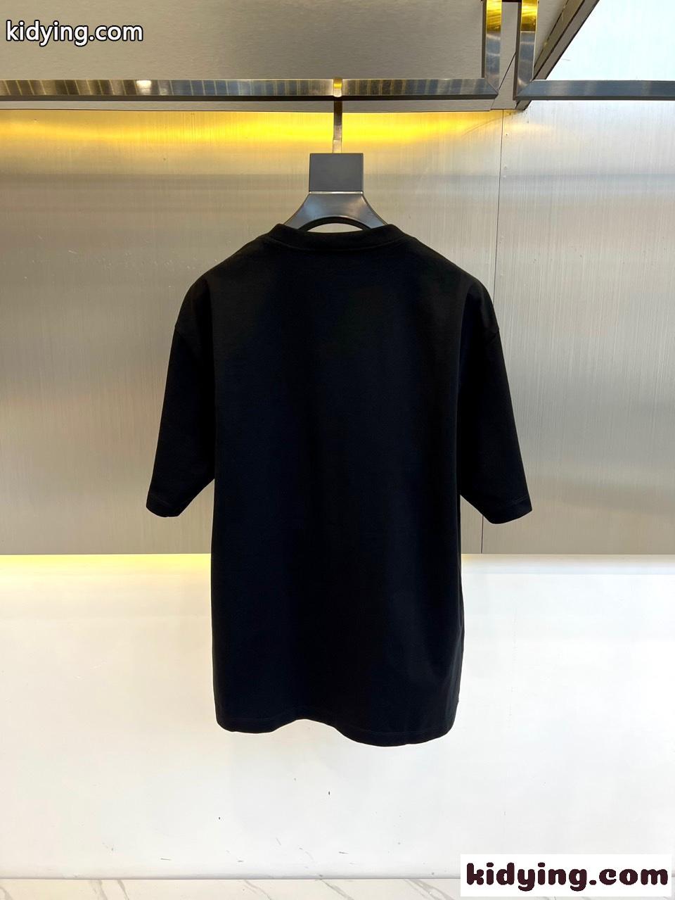 カジュアル リラックス コットン 半袖Tシャツ フェンディ Tシャツ コピー ブラック-4