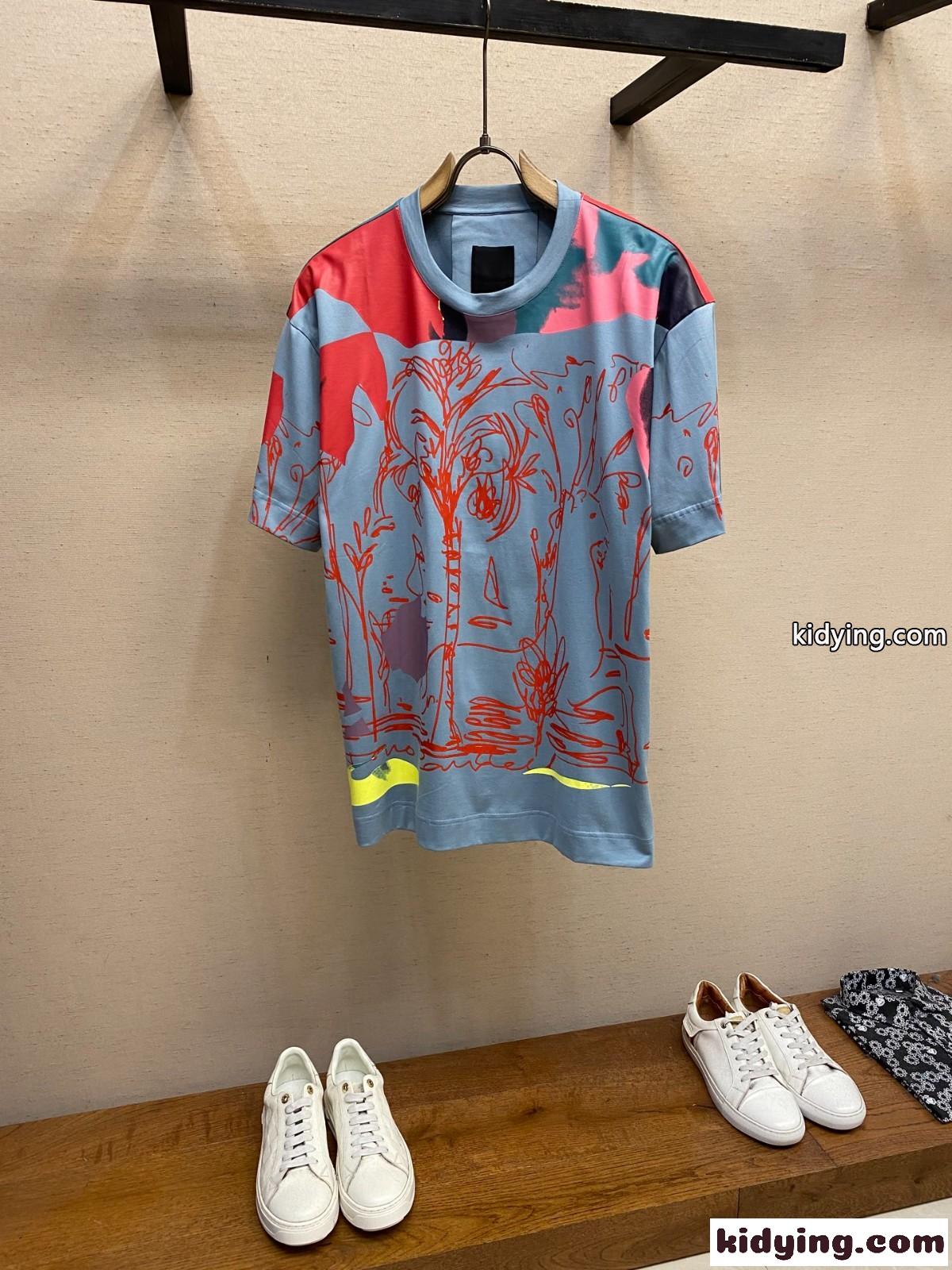 マルチカラープリント 半袖シャツ ジバンシィ Tシャツ 偽物 クルーネック-1