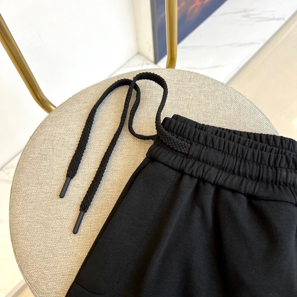 定番 カジュアル ショートパンツ ルイ・ヴィトン パンツ 偽物 ブラック-2