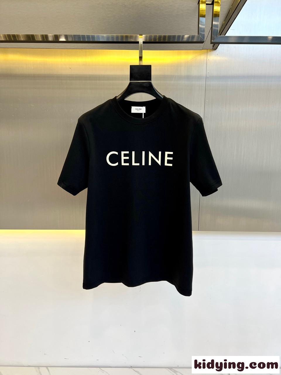シンプル 着回し ロゴプリント クルーネック セリーヌ Tシャツ コピー 半袖Tシャツ ブラック-0