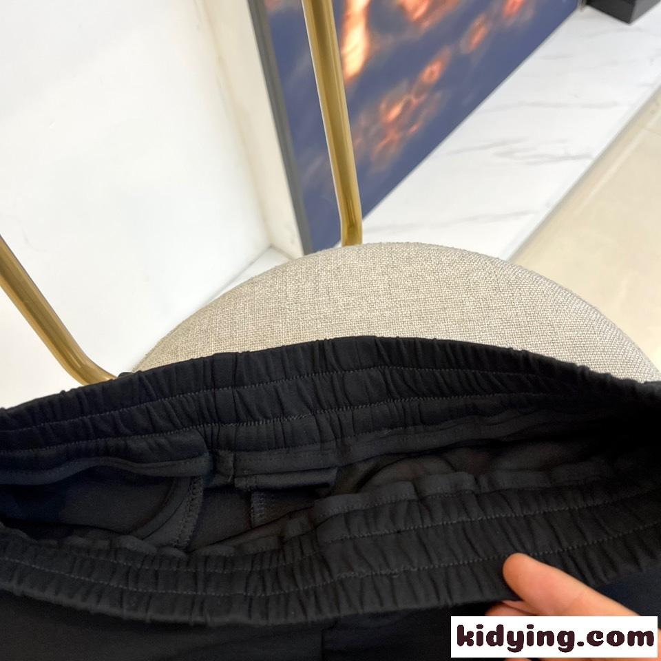 カジュアル ロゴ コットン ショートパンツ グッチ パンツ 偽物 ブラック-4