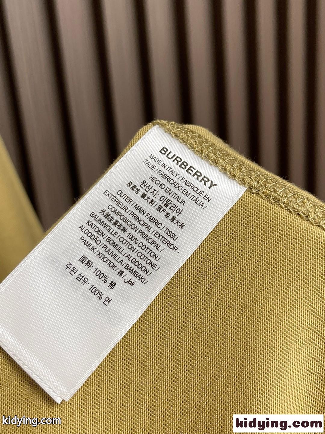 EKDバッジ コットンTシャツ バーバリー Tシャツ コピー クルーネック-3