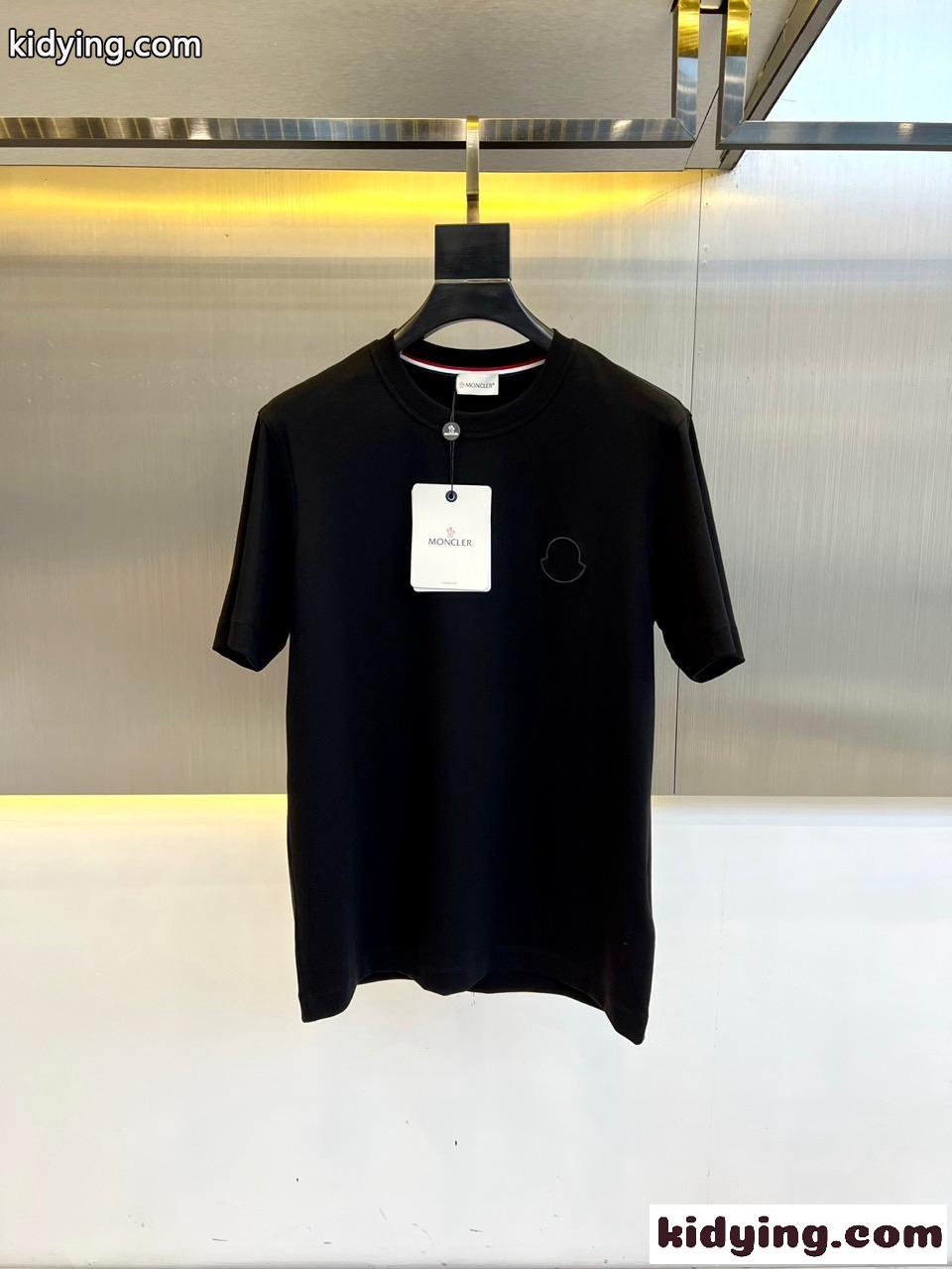 モンクレール Tシャツ コピー シンプル クルーネック 半袖Tシャツ ブラック-0