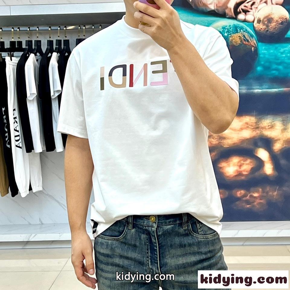定番 カジュアル ロゴTシャツ フェンディ Tシャツ コピー クルーネック ホワイト-1