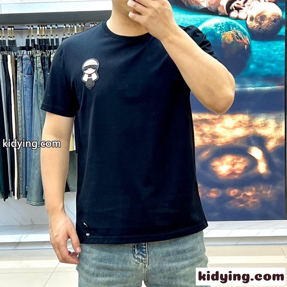 レザーパッチ付き クルーネック フェンディ 半袖Tシャツ コピー ブラック-1