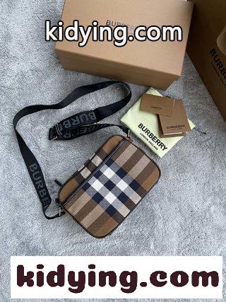 早秋の新型帆布のチェック柄のカメラバッグ 最近burberryのこのカメラバッグが大好きです バーバリー バッグ 購入 コピー-2