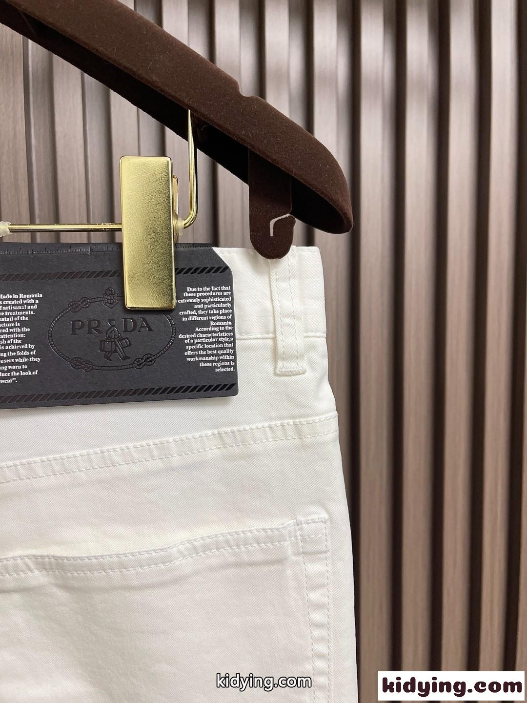 シンプル 着回し ショートパンツ プラダ パンツ コピー メンズ ショーツ ホワイト-2
