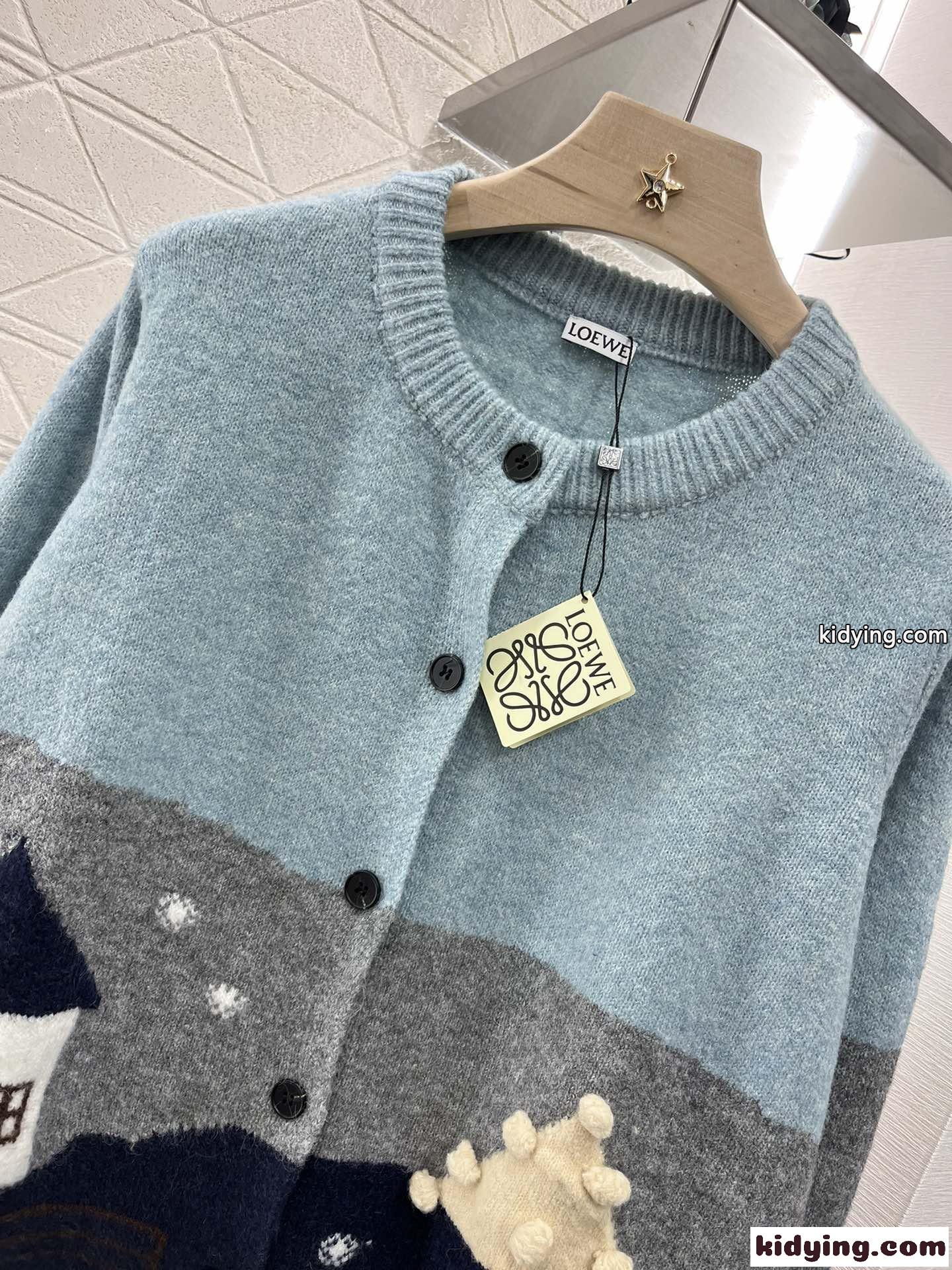 ロエベ ニット コピー お洒落 可愛い クルーネック ニットカーディガン-3