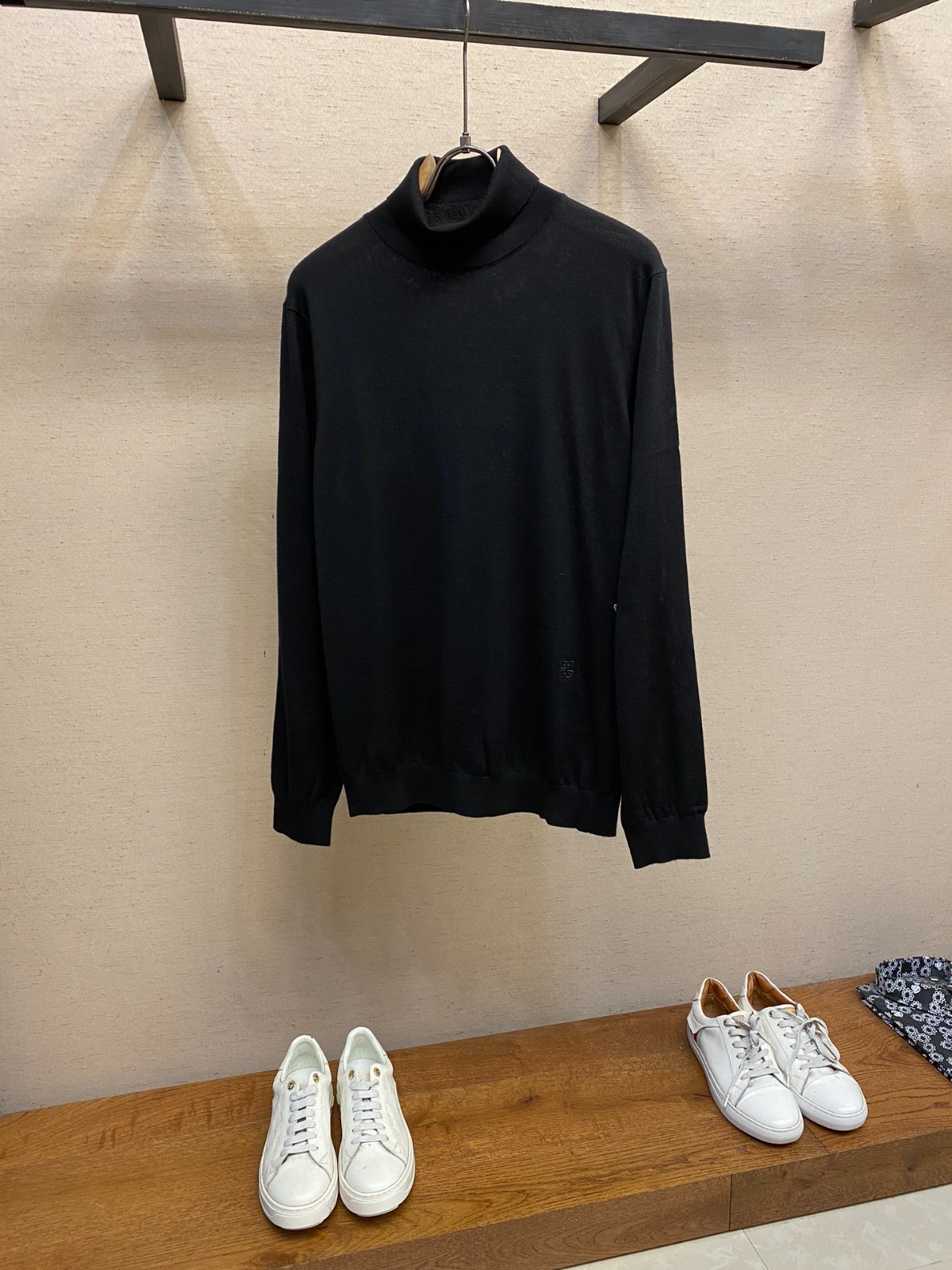 上品 シンプル ハイネック ウールニット ジバンシィ セーター コピー メンズ-0