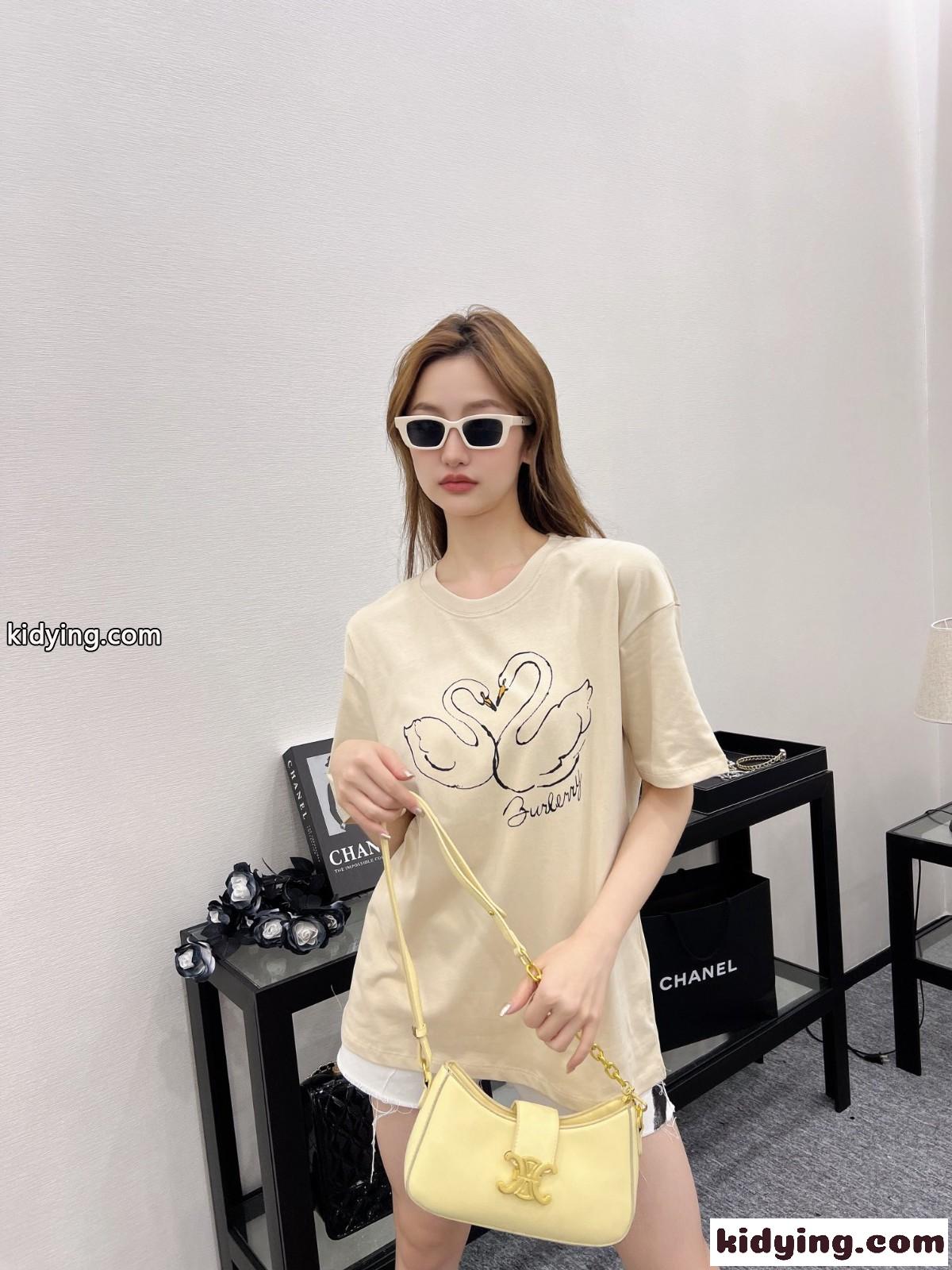 遊び心溢れる プリント コットンTシャツ バーバリー Tシャツ コピー 半袖 トップス-4