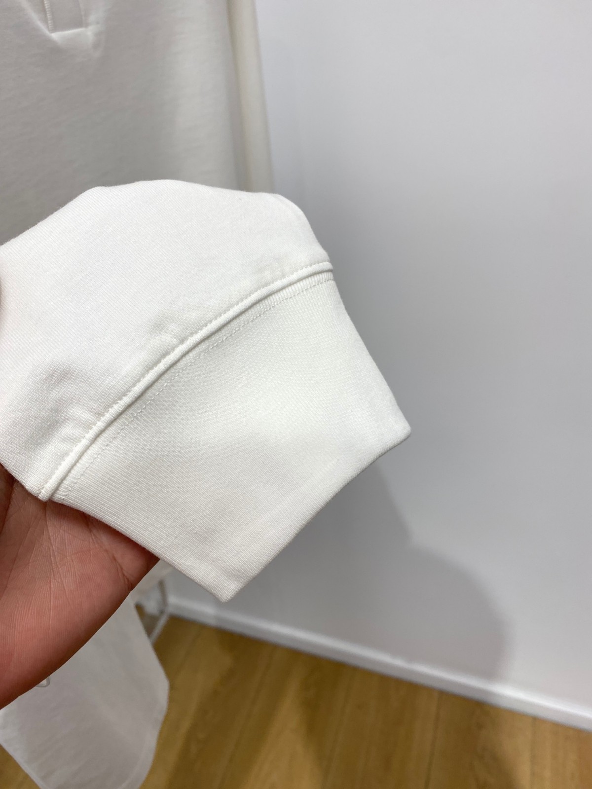 シンプル おしゃれ クロムハーツ Tシャツ コピー 長袖Tシャツ ホワイト-1