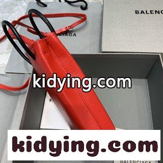 Balencia新潮から反則までのミニフォンバッグ 控えめでオシャレでおしゃれな人に欠かせない バレンシアガ バック 可愛い コピー-4