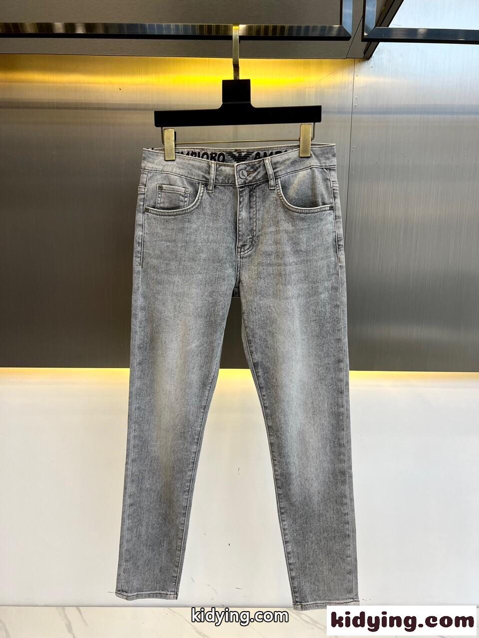シンプル おしゃれ アルマーニ ジーンズ コピー 快適 メンズ 春夏 デニムパンツ-0