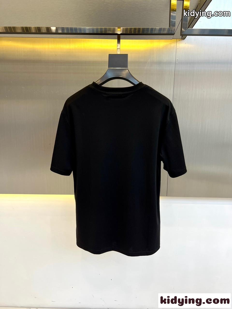 カジュアル ロゴ 半袖Tシャツ フェンディ Tシャツ 偽物 コットン ブラック-3