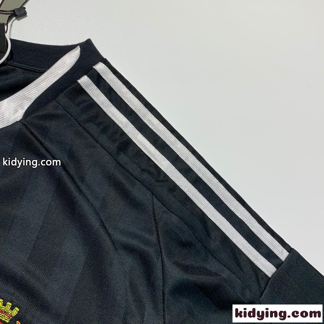 BALENCIAGA×adidas SOCCER オーバーサイズTシャツ バレンシアガ Tシャツ コピー ユニセックス-3