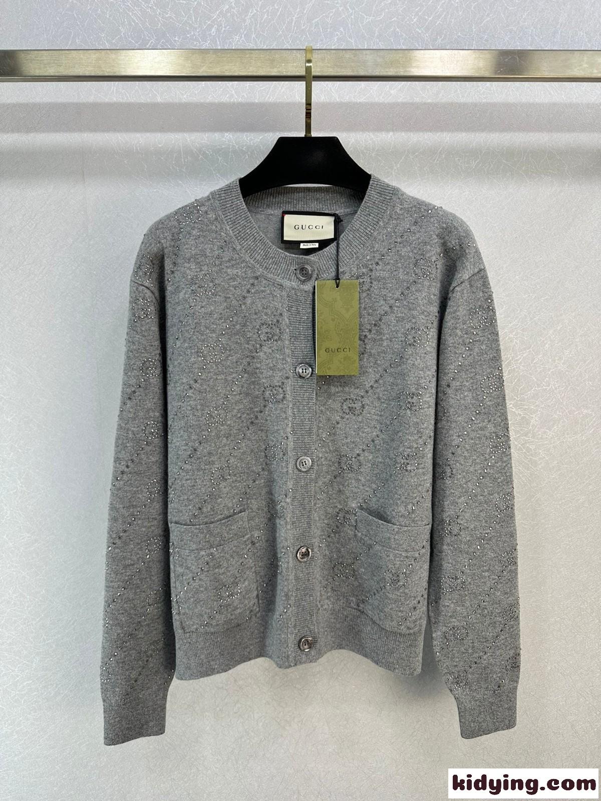 グッチ ニット コピー ラインストーン付き GG クルーネック カーディガン-0