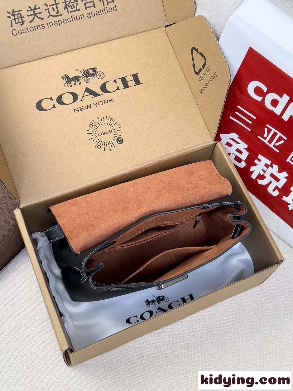 上品 クラシック レザー フラップ ハンドバッグ コーチ バッグ スーパーコピー ブラック-4