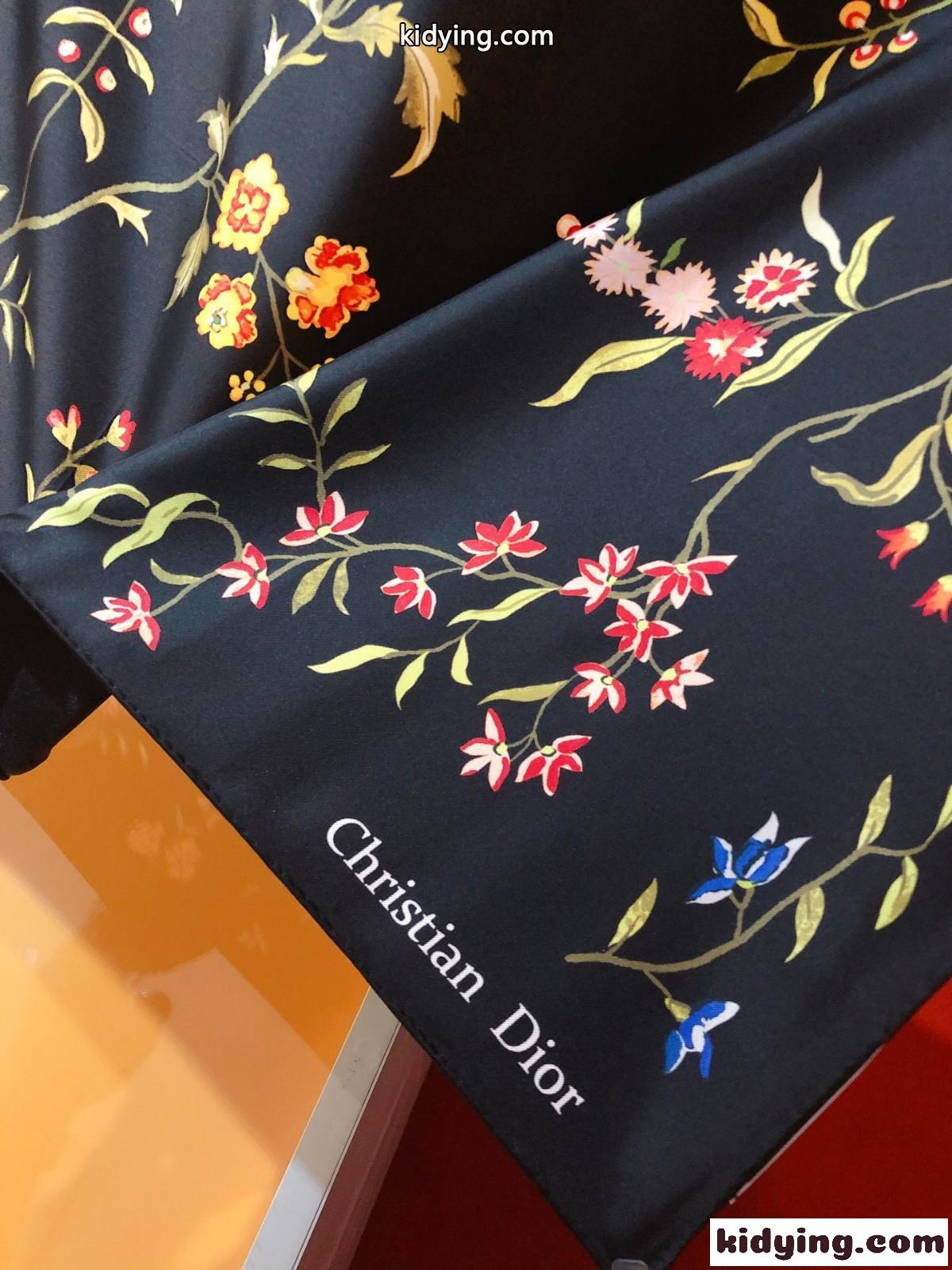 上品 DIOR PETITES FLEURS 90 スクエアスカーフ クリスチャン・ディオール スカーフ コピー レディース-1
