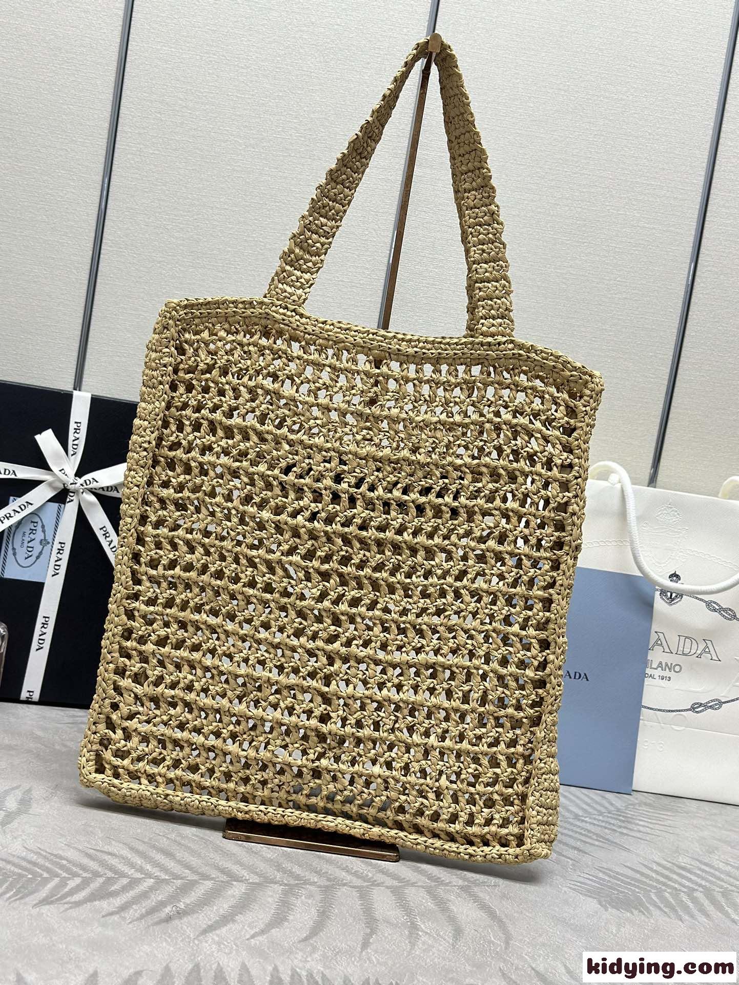 プラダ バッグ スーパーコピー 夏らしい クロシェ トートバッグ 1BG393 ベージュ-2