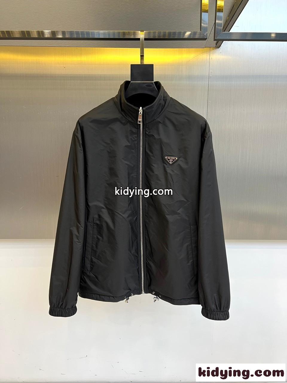 洗練された 上品 リバーシブルブルゾン プラダ ジャケット 偽物 ブラック-1
