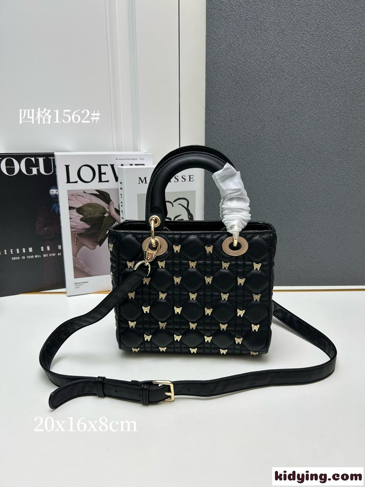 バタフライスタッズ カナージュ LADY DIOR スモール ハンドバッグ 偽物 ブラック-1
