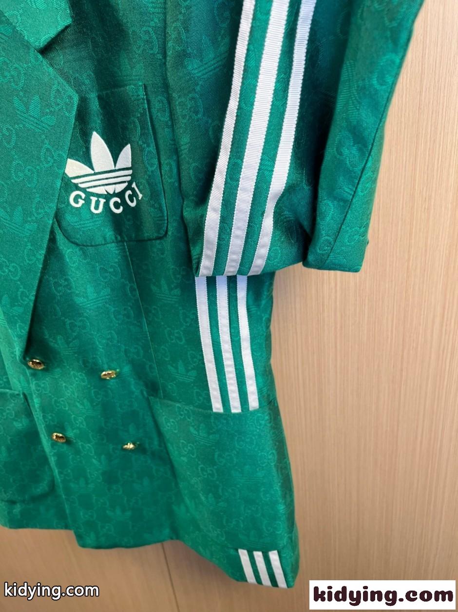 adidas × GUCCI ジャケット ＆ スラックス スーツ グッチ セットアップ 偽物 グリーン-4