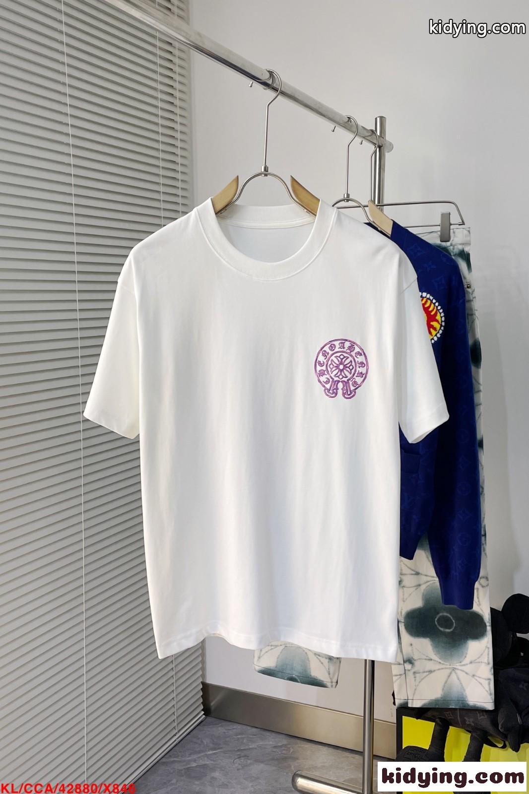 シンプル 着回し クロムハーツ Tシャツ コピー メンズ 着心地いい コットン 半袖Tシャツ-1