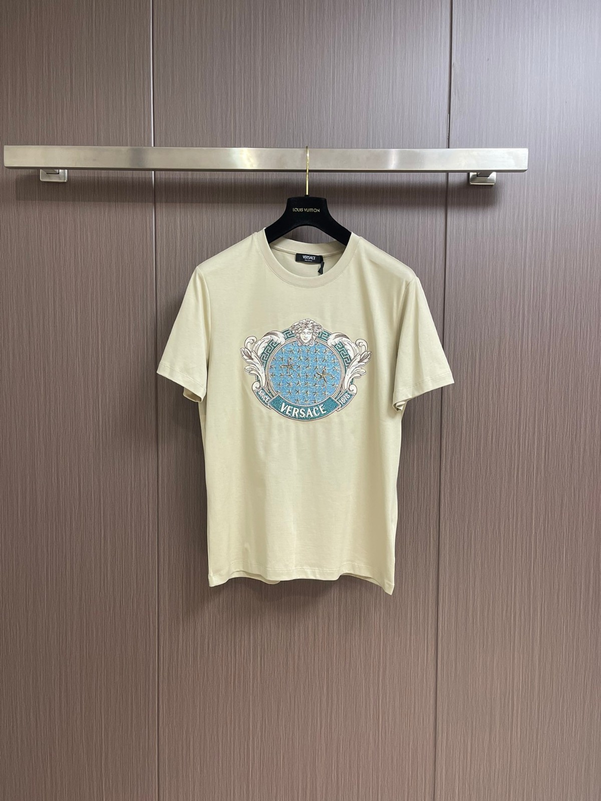 ラインストーン ヒトデ ブラゾン 半袖Tシャツ ヴェルサーチェ Tシャツ スーパーコピー ベージュ-1
