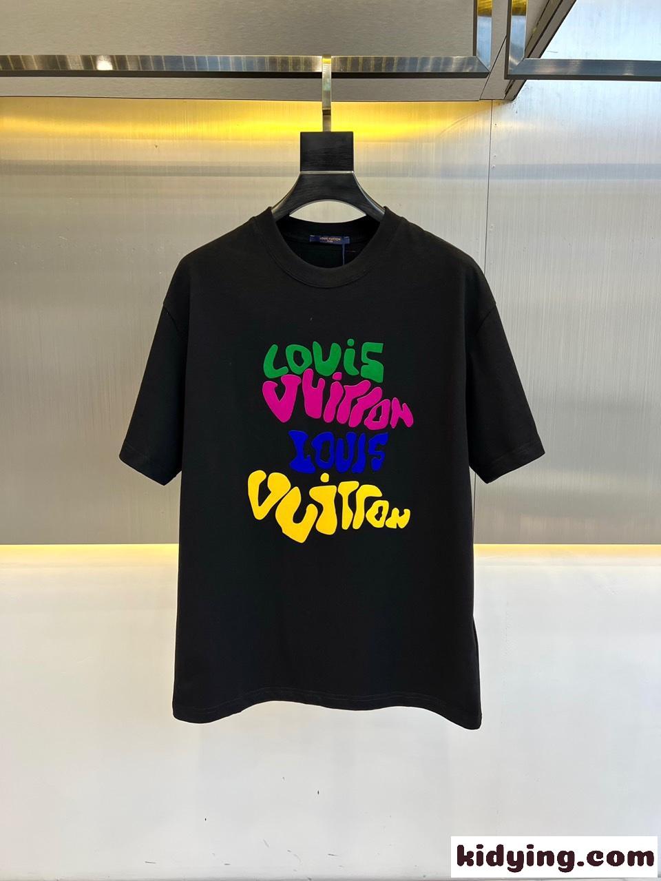 人気 おしゃれ ロゴ ルイ・ヴィトン 半袖Tシャツ コピー コットンtシャツ ブラック-0