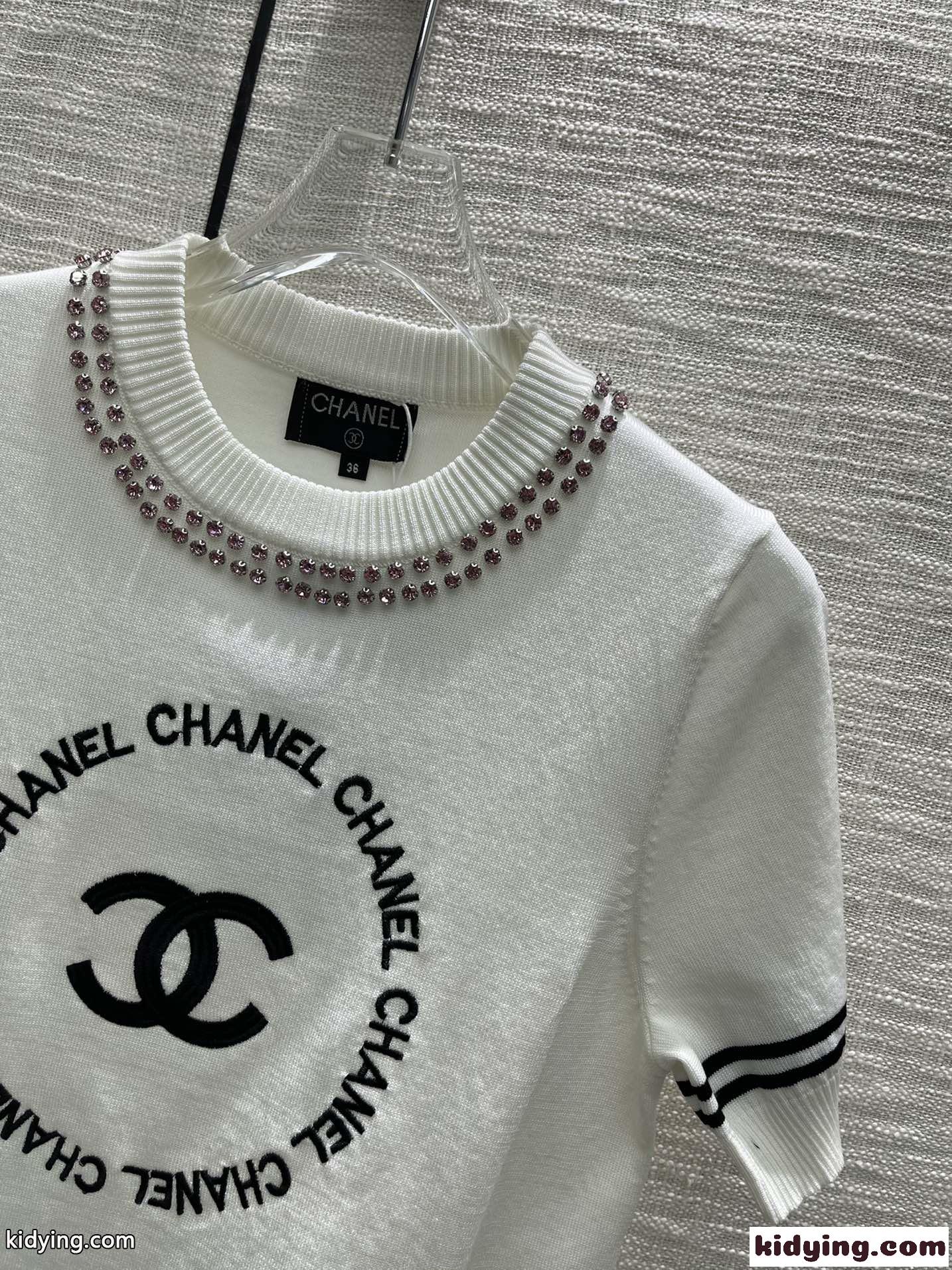 柔らかい 快適 フェミニン クルーネック ロゴ シャネル tシャツ コピー レディース 春夏 半袖 カットソー-2