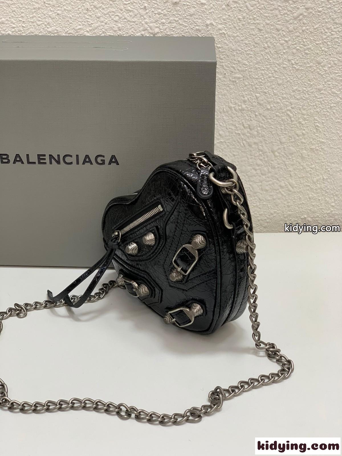 人気 可愛い Le Cagole ハート チェーン ミニ バッグ バレンシアガ バック コピー ブラック-1