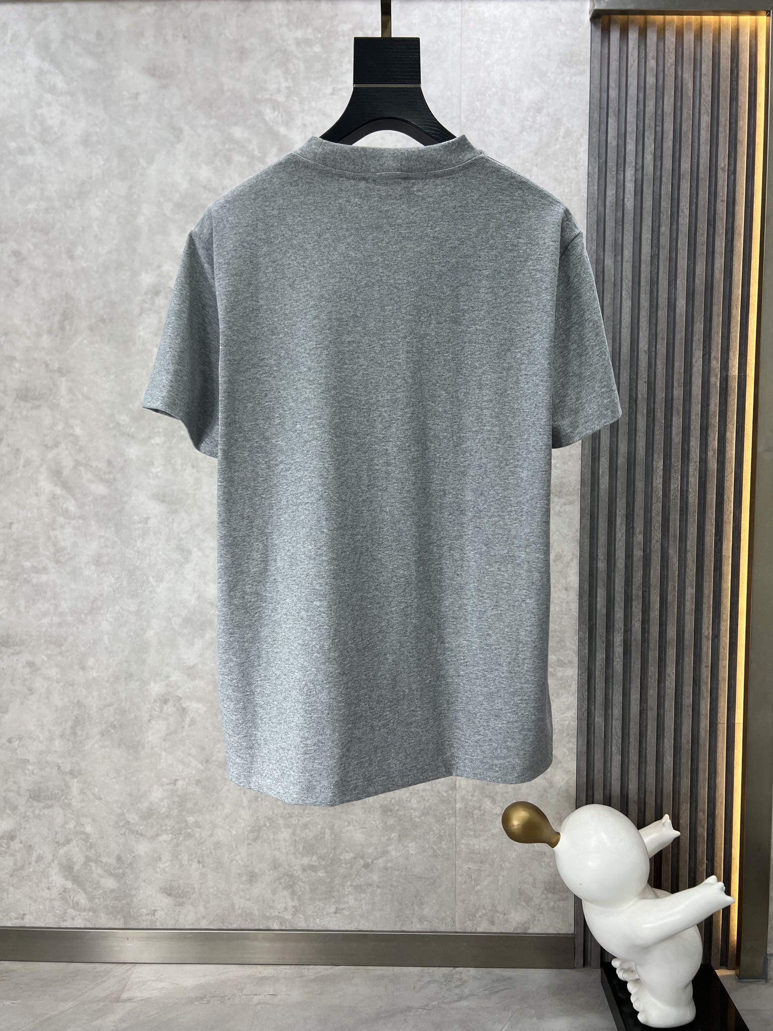 モンクレール Tシャツ コピー 可愛い おしゃれ プリント クルーネック 半袖 グレー-1