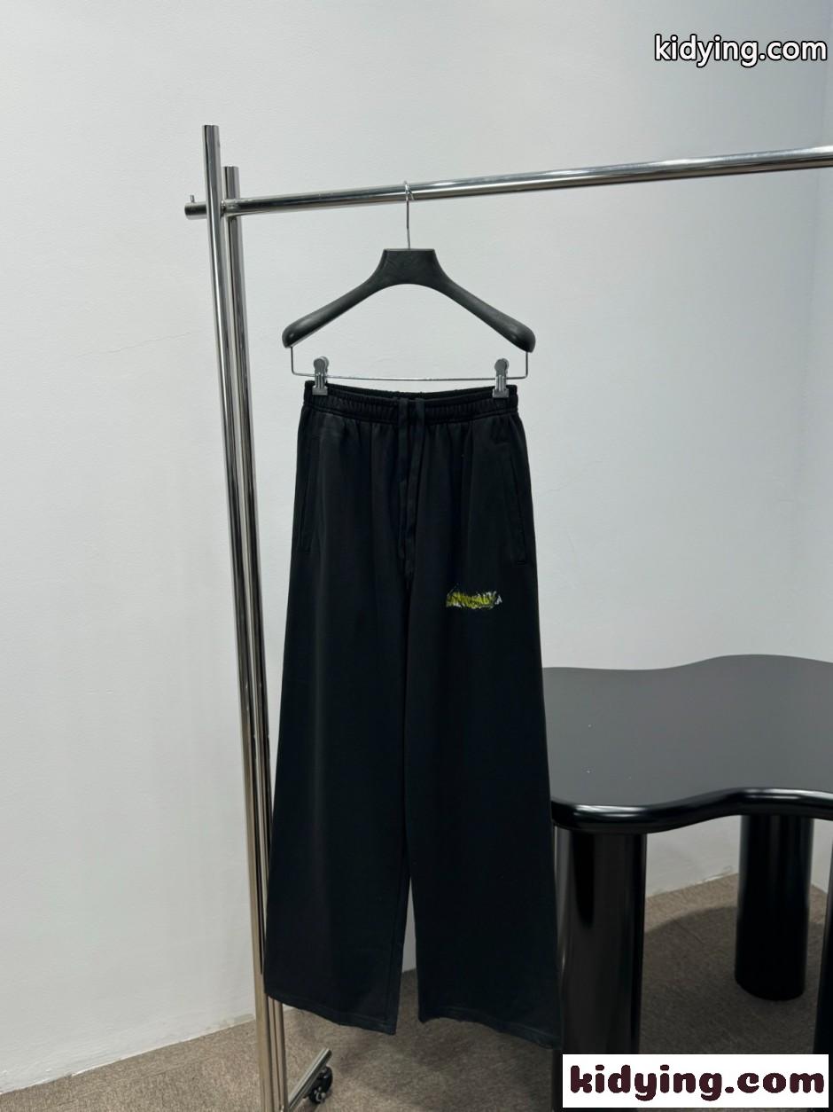 カジュアル バレンシアガ パンツ 偽物 ロゴプリント スウェットパンツ-0