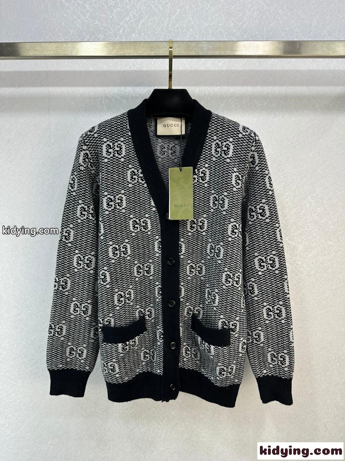 カジュアル 合わせやすい グッチ ニット コピー Vネック カーディガン-1