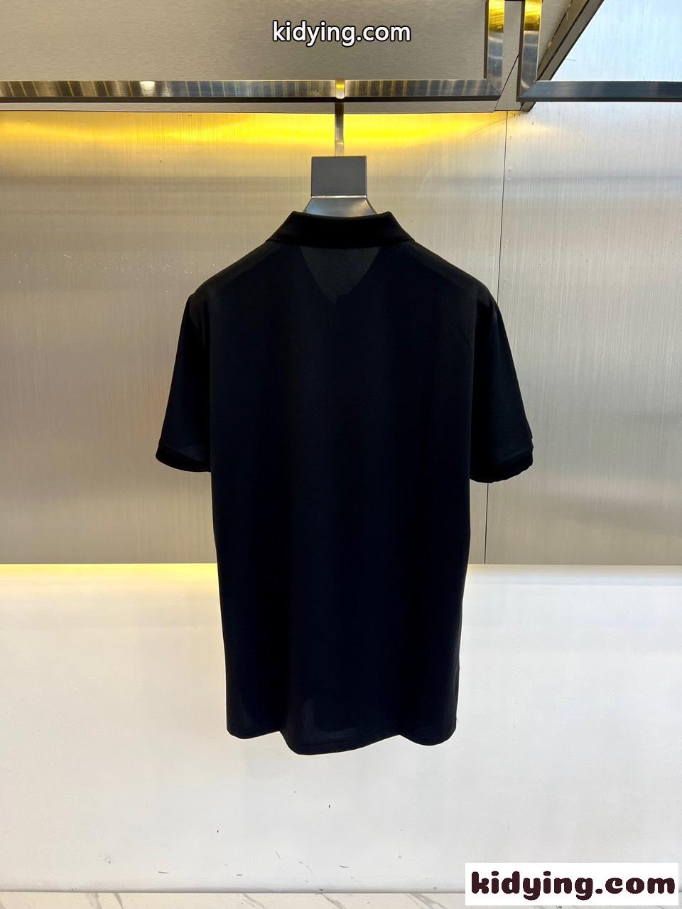 洗練された コットンピケ 半袖 ポロシャツ フェンディ Tシャツ 偽物 ブラック-4