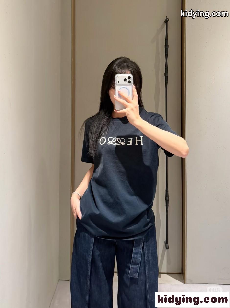 ロエベ Tシャツ コピー ユニセックス 定番 合わせやすい コットン 半袖Tシャツ ブラック-4