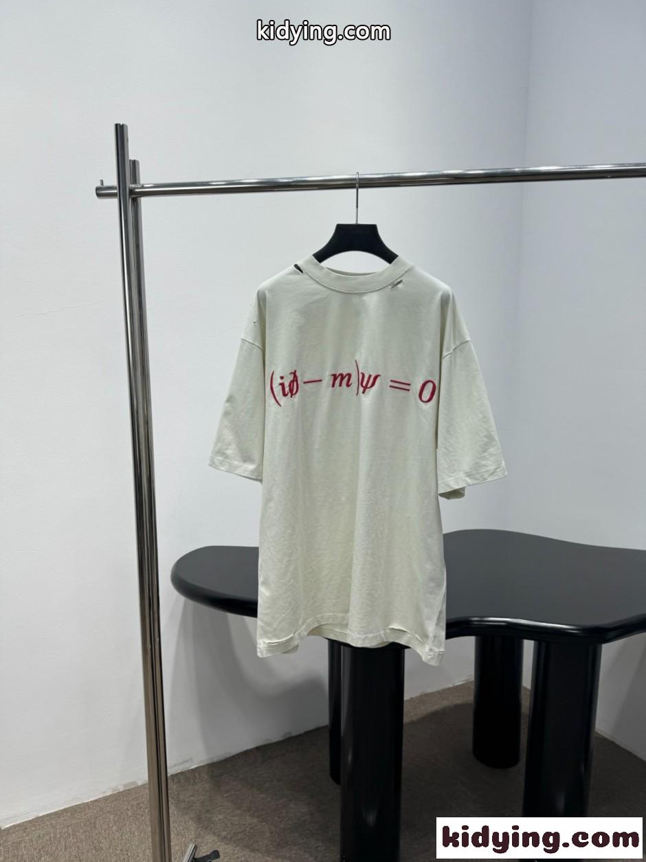 バレンシアガ Tシャツ コピー ユニセックス 刺繍入り オーバーサイズ 半袖Tシャツ-0