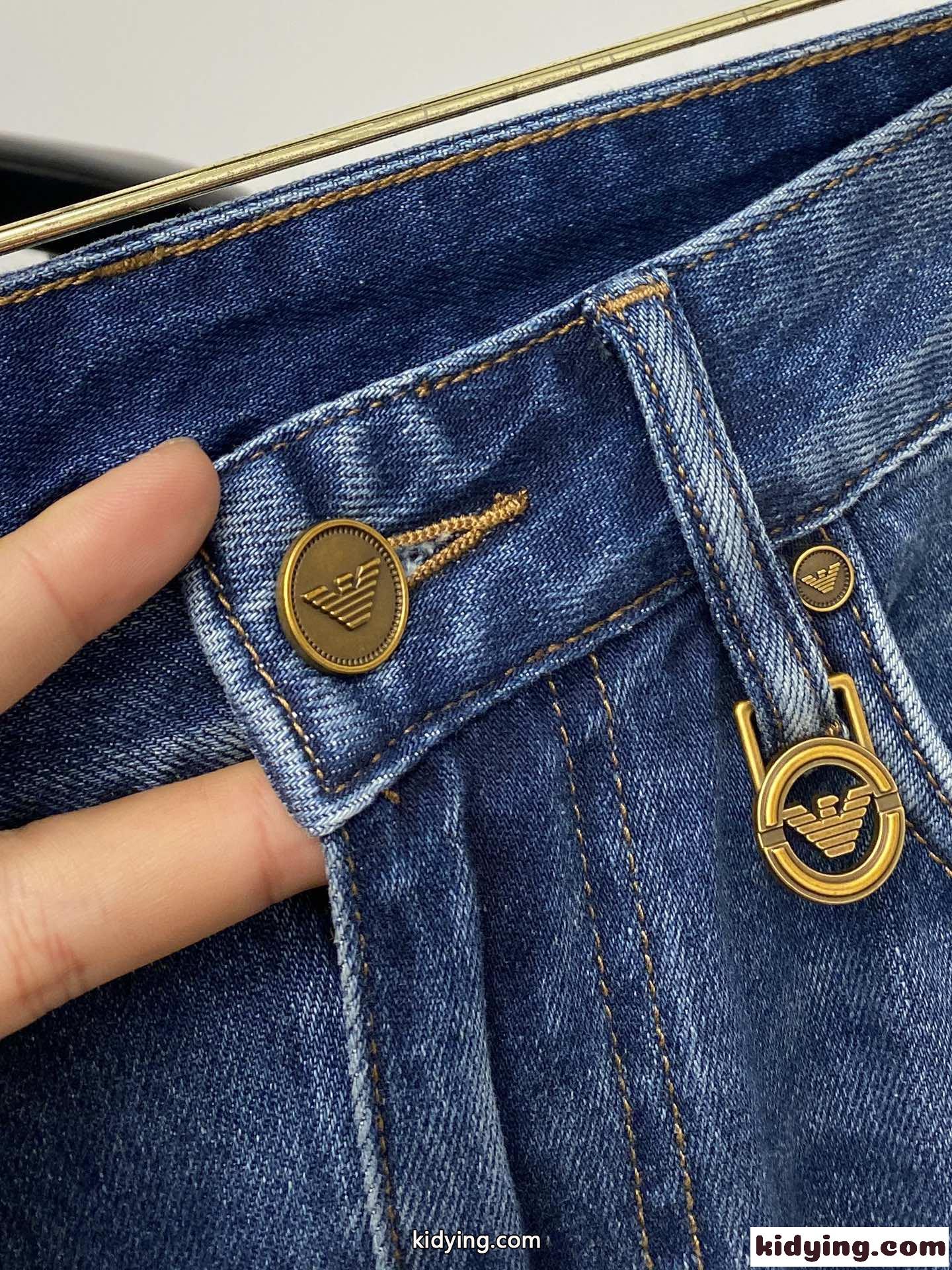 おしゃれ ストレッチ ウォッシュ加工 デニムパンツ アルマーニ ジーンズ コピー メンズ-4