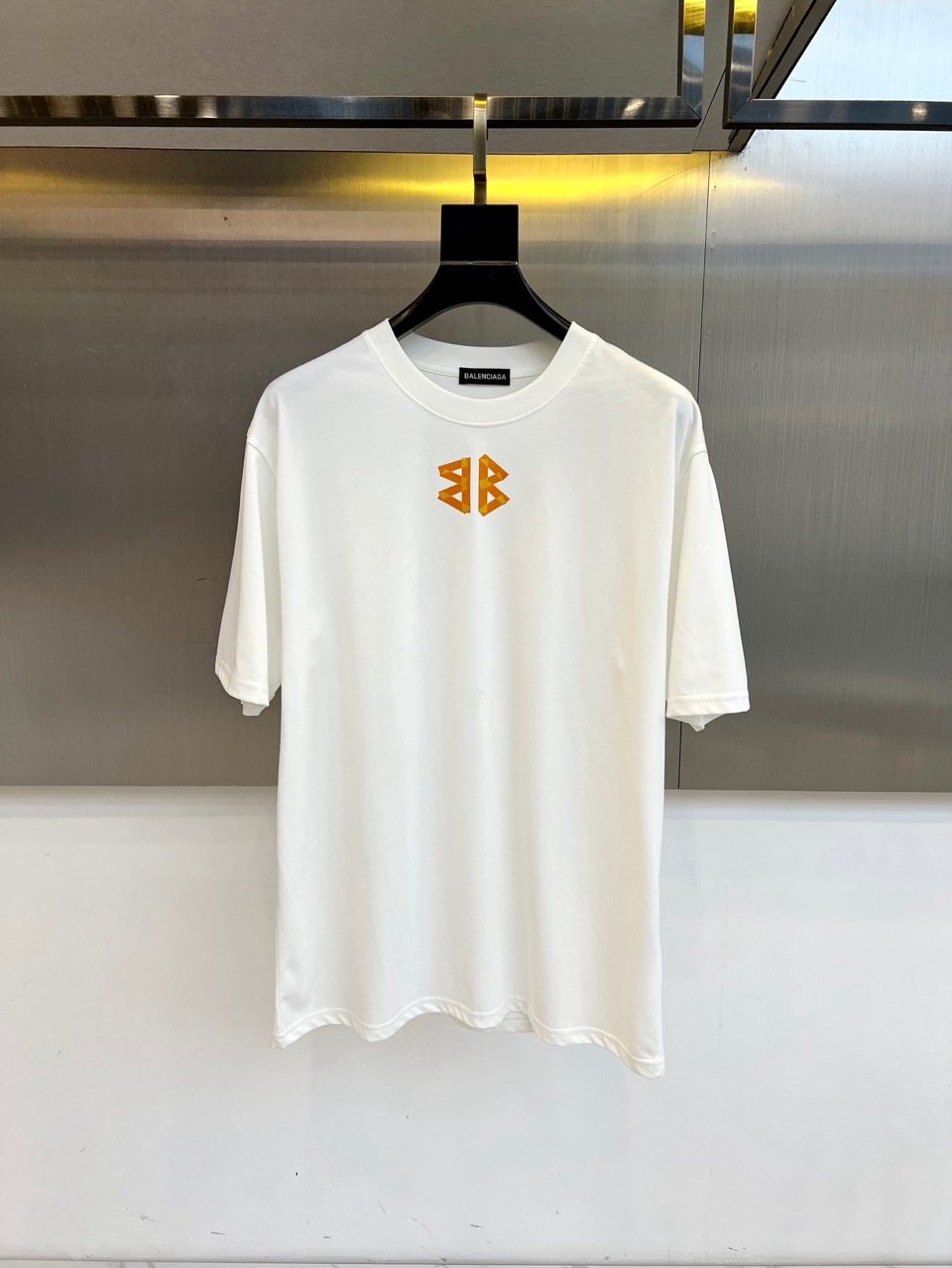 バレンシアガ Tシャツ 偽物 ロゴプリント クルーネック 半袖Tシャツ ホワイト-0
