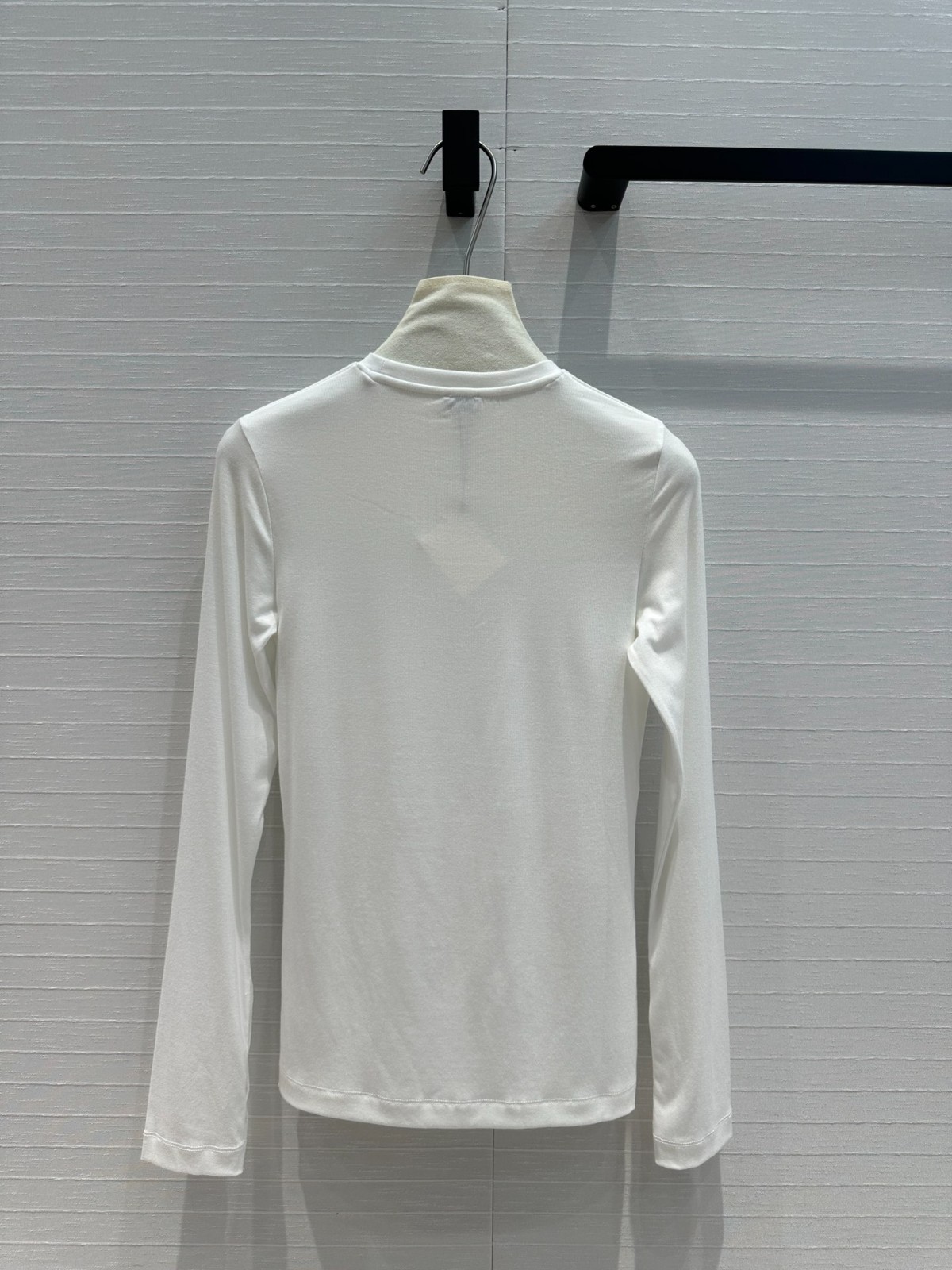 シンプル カジュアル 合わせやすい ロエベ Tシャツ コピー 長袖Tシャツ ホワイト-5