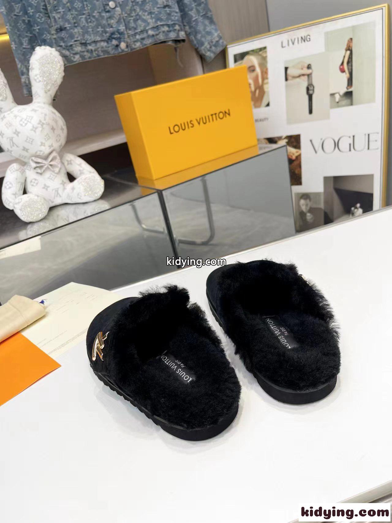 秋冬 ふわふわ LV コージー ミュール サンダル ルイヴィトン サンダル コピー ブラック-3