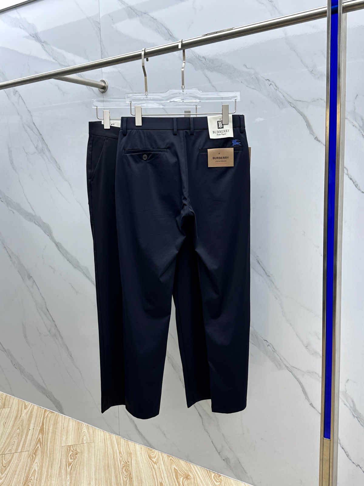 バーバリー パンツ コピー メンズ 上品 カジュアル スラックス-3