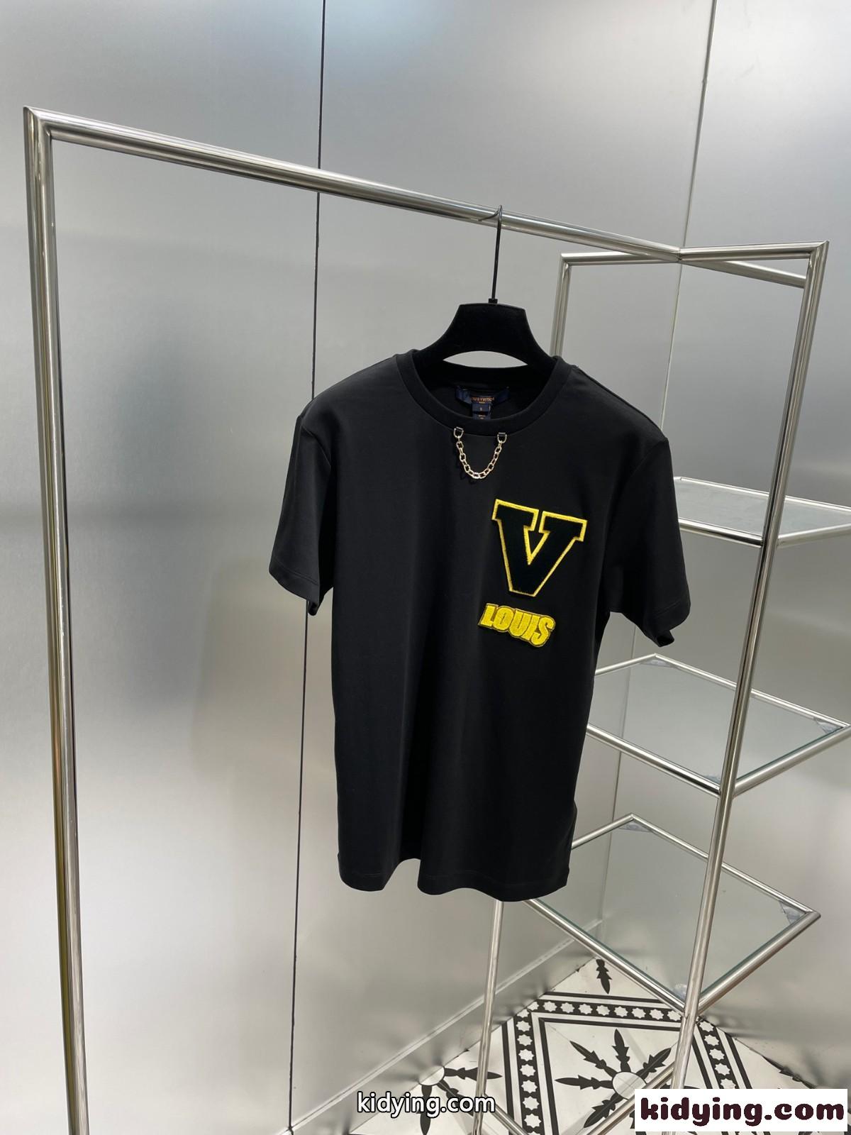 人気アイテム 定番 ロゴ 刺繍 ルイ・ヴィトン Tシャツ コピー クルーネック 半袖 カジュアル おしゃれ-3